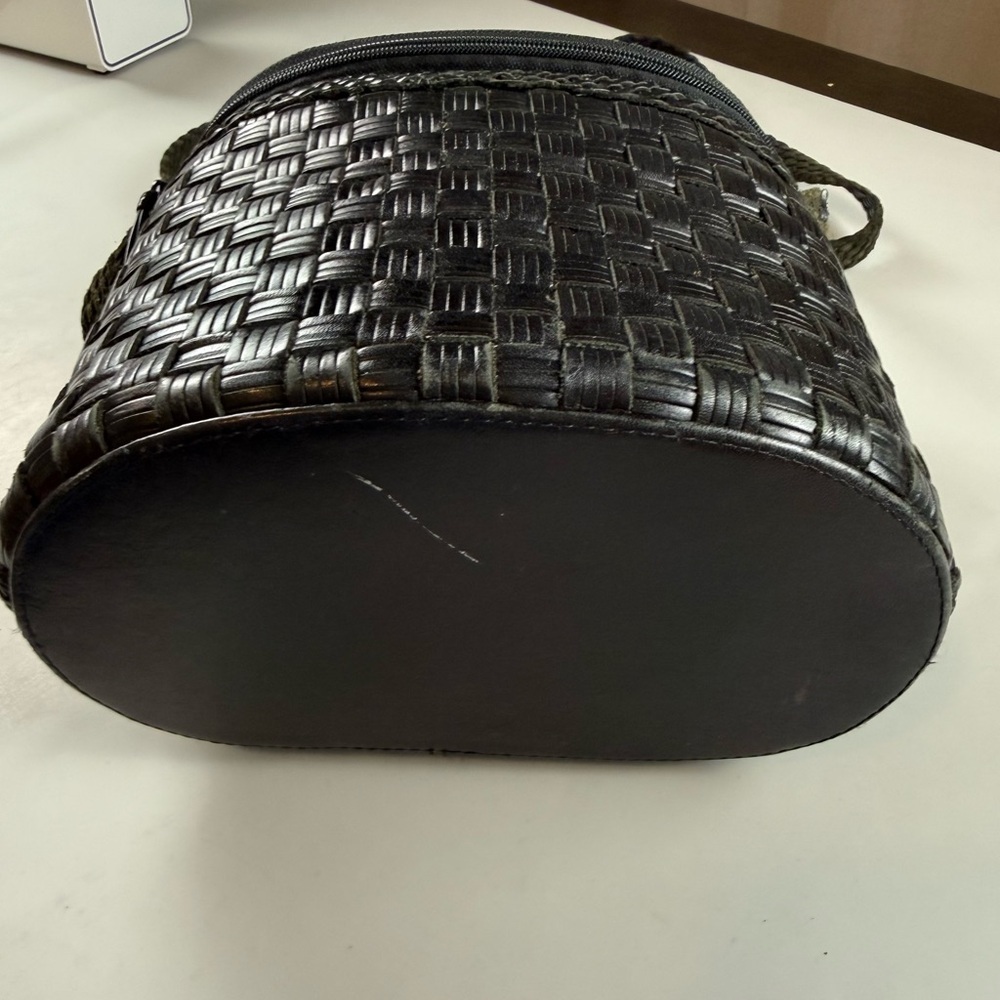 vtg 90s L.J.S Collection Woven Leather Small Crossbody Bag Black Basketweave - Picture 3 of 10